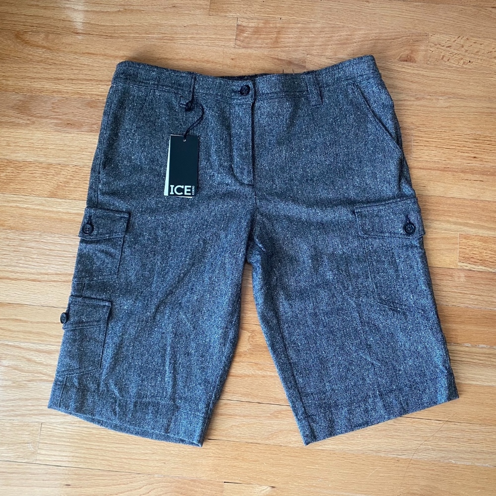 ICEBERG 100% WOOL LADIES CARGO SHORTS 31 M/ITALY.